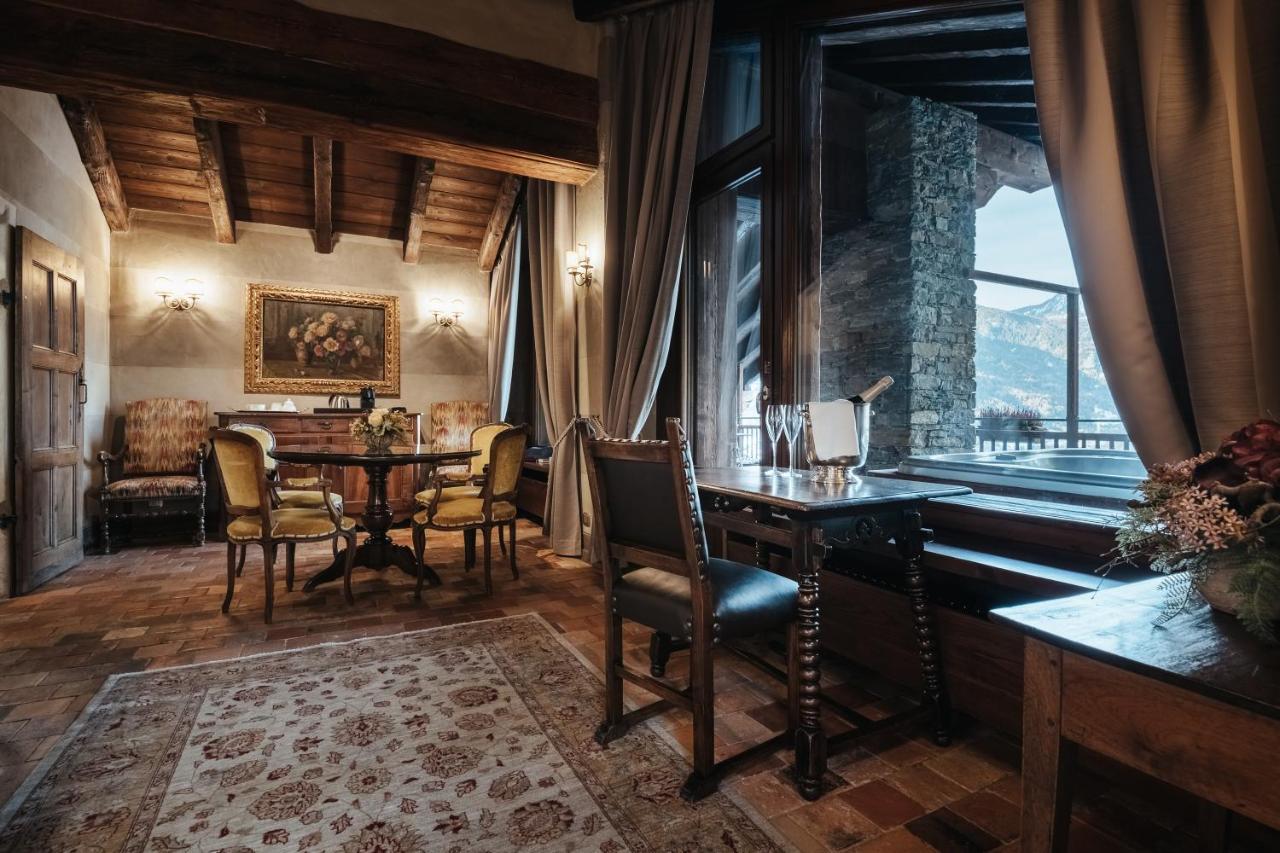 Relais Mont Blanc Hotel & Spa La Salle Esterno foto