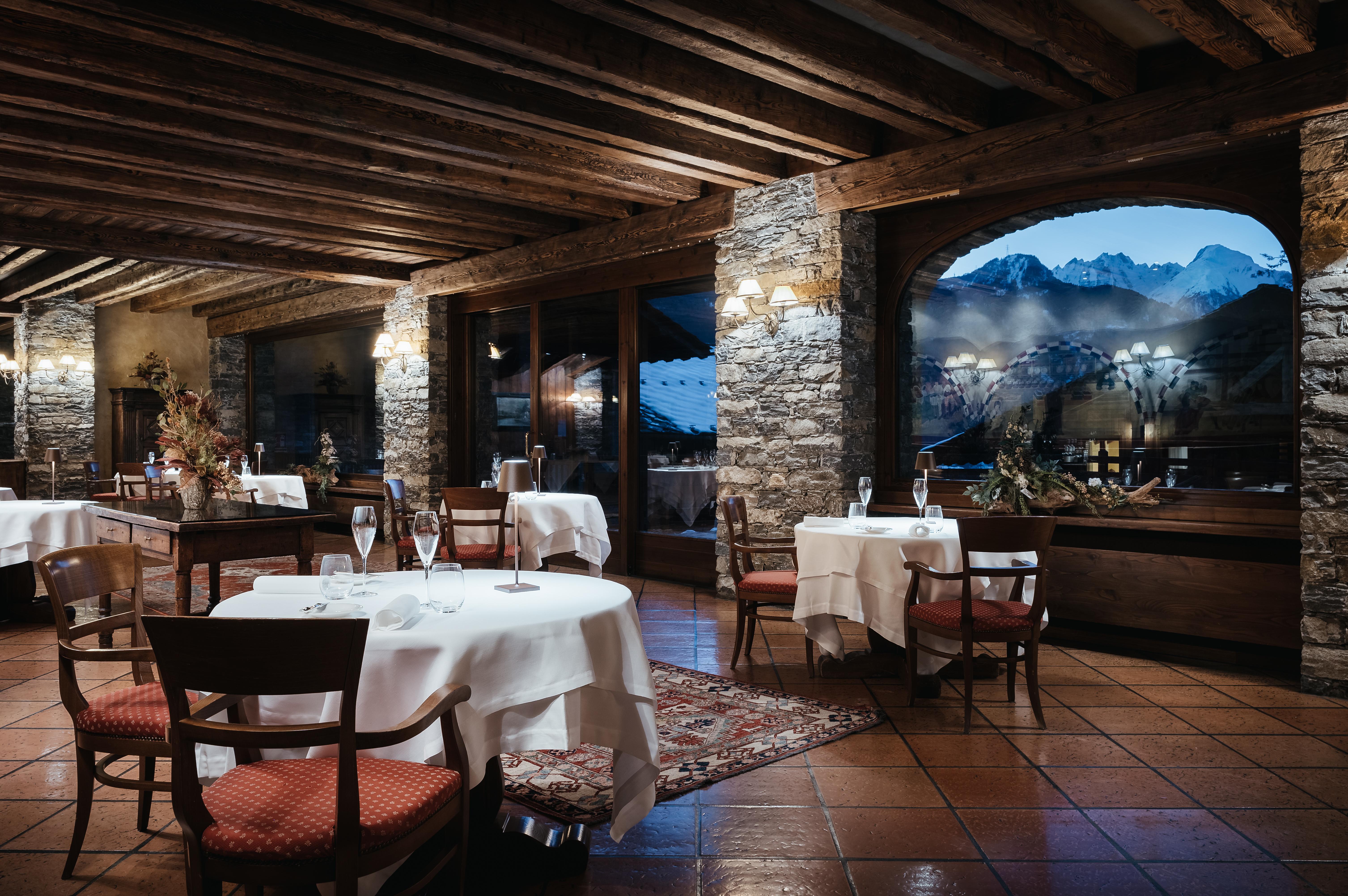 Relais Mont Blanc Hotel & Spa La Salle Esterno foto